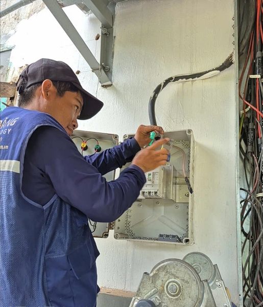 XÂY LẮP HỆ THỐNG ĐIỆN