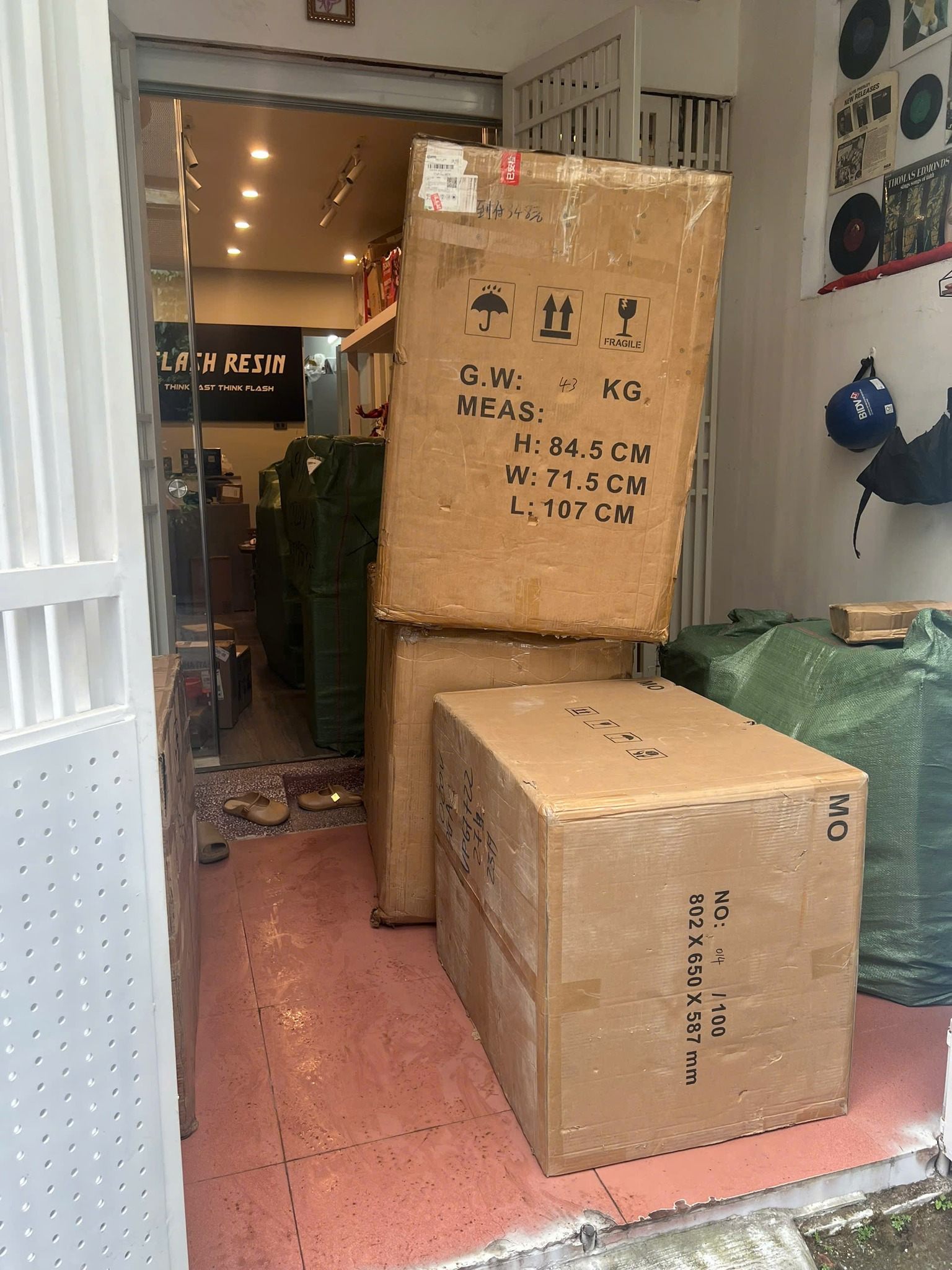 Hàng về 28/09/2025