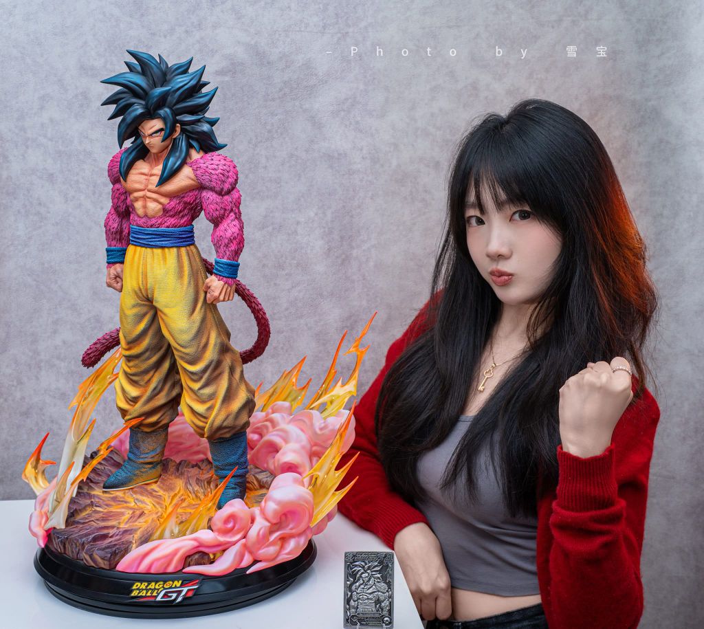 Buu Studio - Goku SSJ4 review