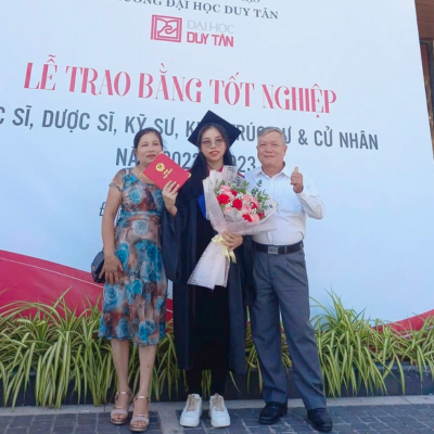 Dược sĩ Ánh Nhàn