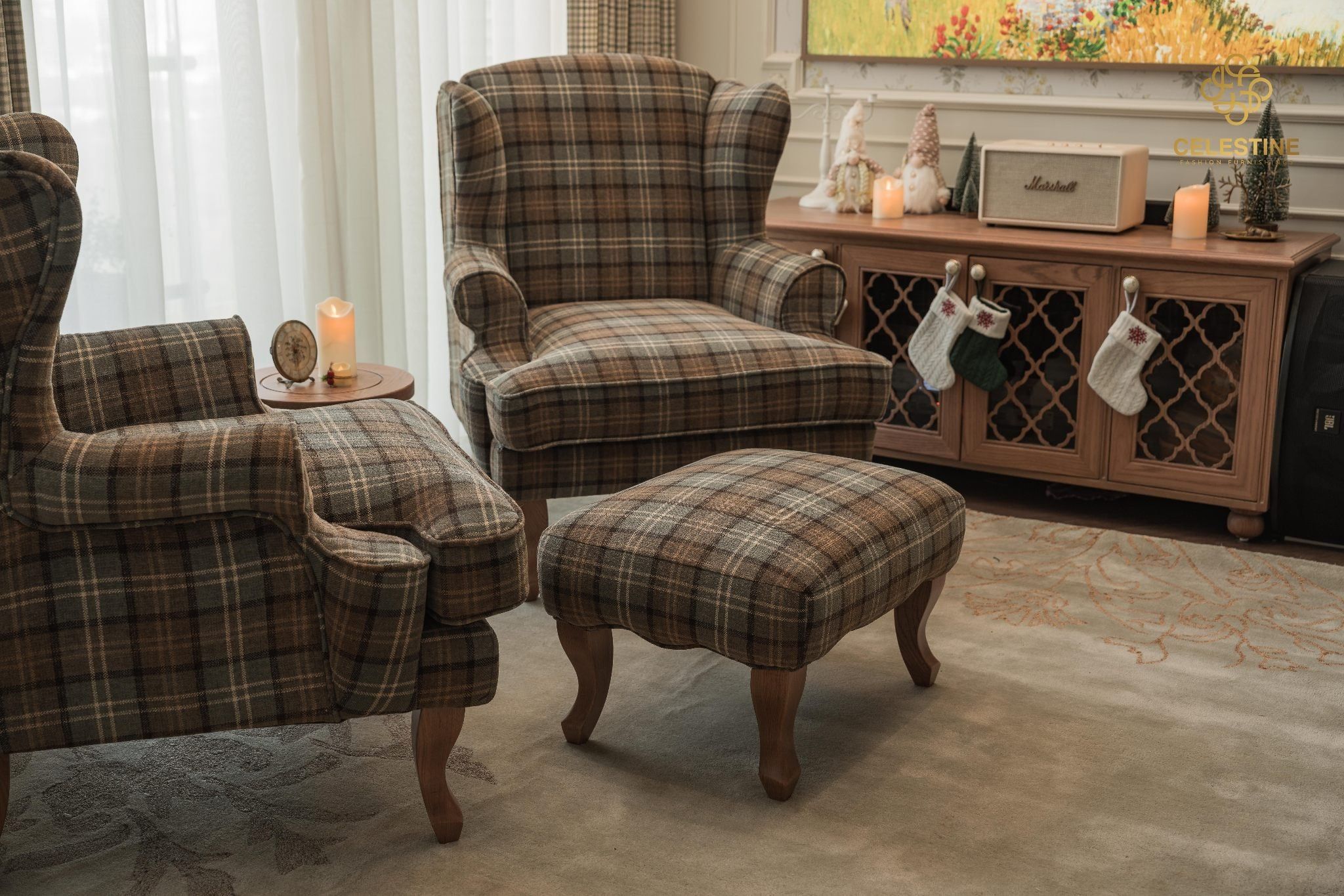 Monique Louis Armchair hoàn thiện không gian phòng khách tinh tế.