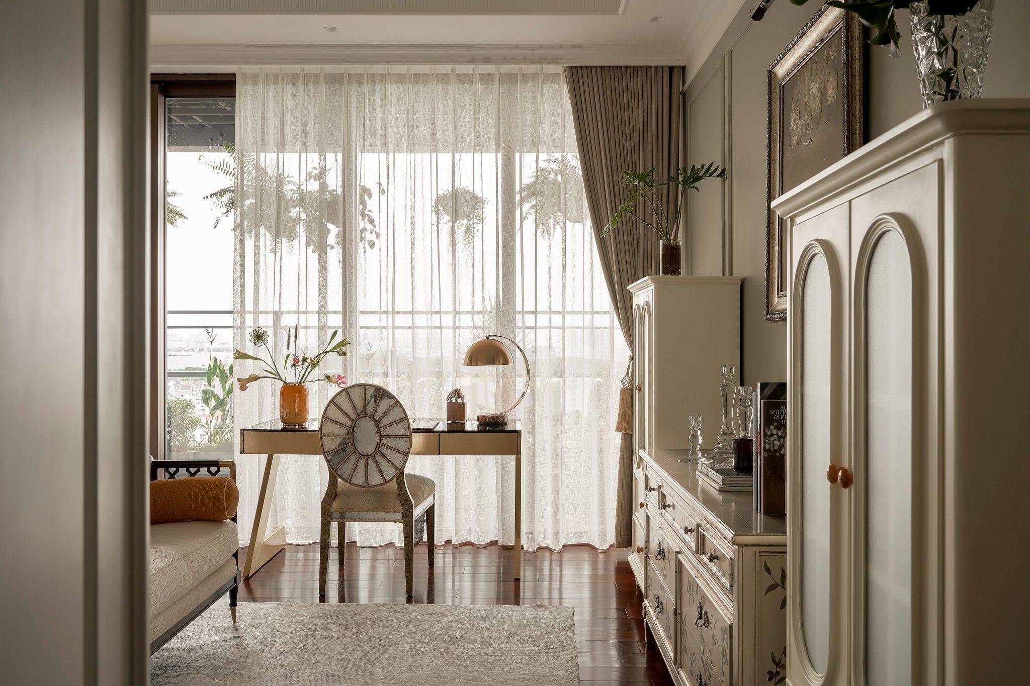 Chất liệu và độ hoàn thiện góp phần tạo nên giá trị của sản phẩm.