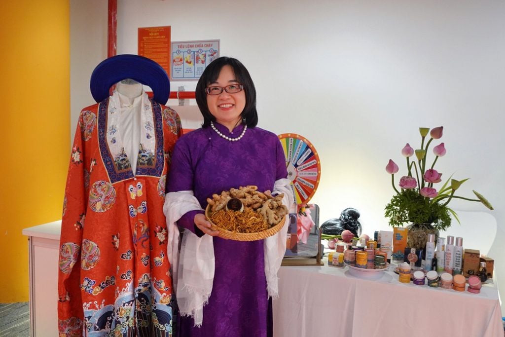 Phấn Nụ Hoàng Cung tại Tại tọa đàm CultureTech: Khi câu chuyện cung đình Việt được kể bằng ngôn ngữ của thời đại