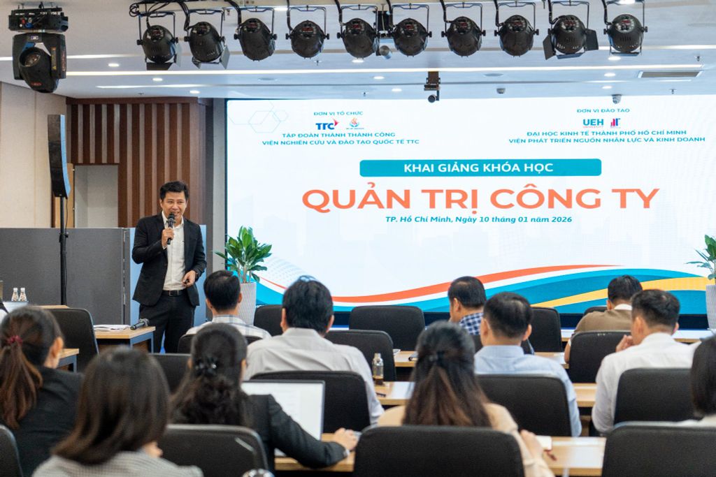 Khóa học Quản trị Công ty