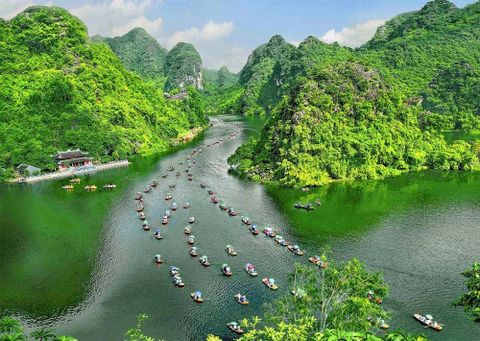 Hành trình khám phá vùng đất Ninh Bình huyền bí trong 2 ngày