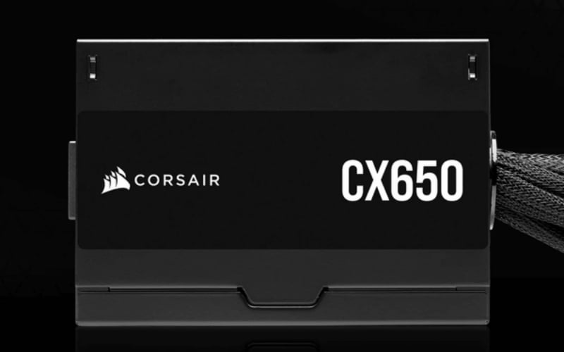 Corsair nổi tiếng với các bộ nguồn cao cấp, hoạt động êm ái