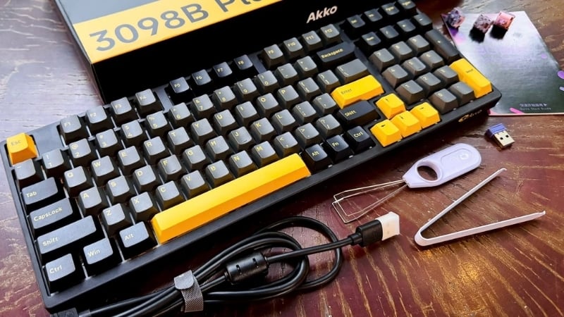 Bàn phím AKKO 3098B Plus Black & Gold Fairy (Silent) switch có thiết kế Black & Gold sang trọng