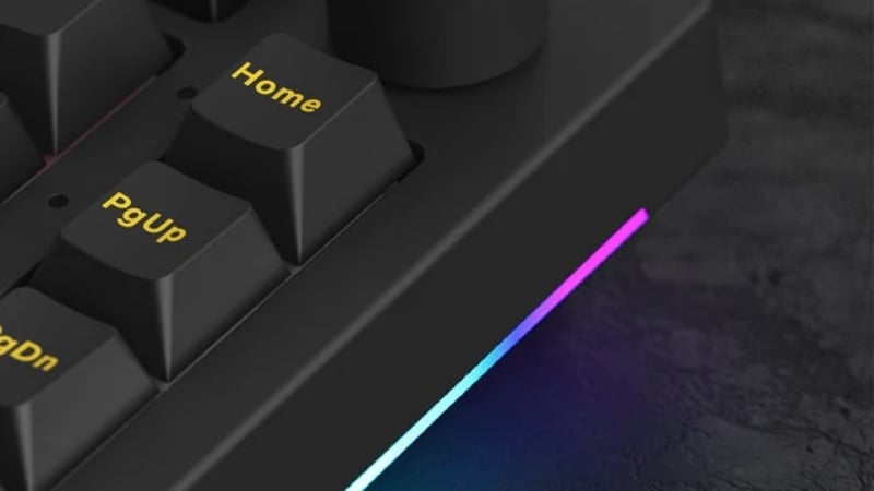 Bàn phím AKKO 5075B Plus Black & Gold Creamy Yellow Pro được trang bị RGB bên hông
