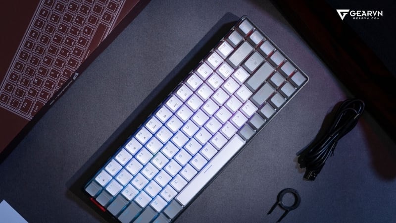 Bàn phím E-Dra EK384 Triple Mode Beta Brown Switch có thiết kế 84 phím gọn gàng