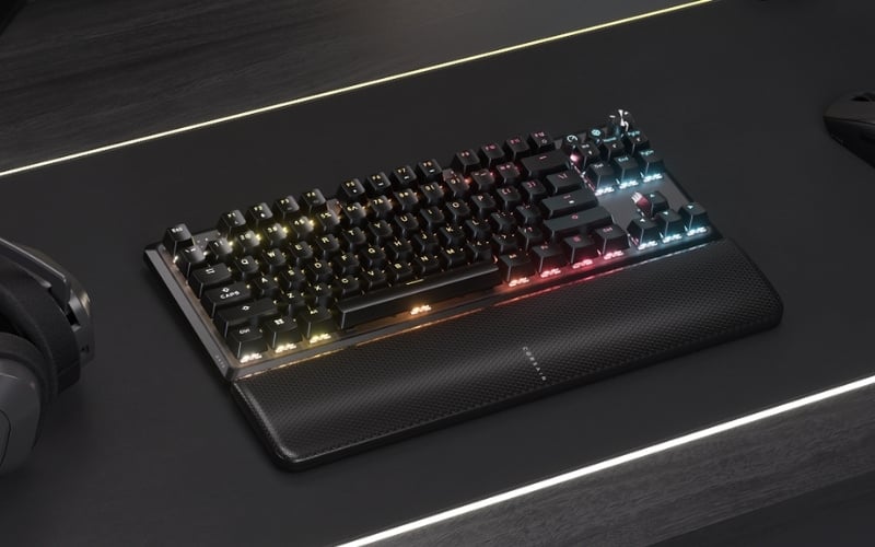Corsair có nhiều mẫu bàn phím với thiết kế tối giản, thanh lịch