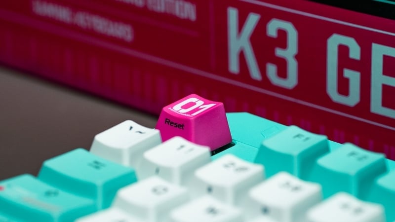 Bàn phím ASUS TUF Gaming K3 Gen II Hatsune Miku có switch cơ quang học RGB