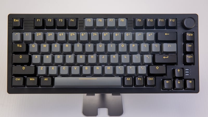 Bàn phím cơ DareU EK75 Pro Triple Mode Black Golden Dream switch có thiết kế sang trọng
