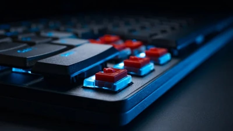 Bàn phím Logitech G515 RAPID TKL RGB Black được trang bị switch analog từ tính