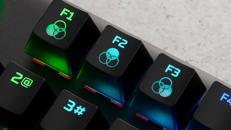 Bàn phím HyperX Alloy Origins Core TKL RGB Blue Switch hỗ trợ onboard memory lưu 3 profile