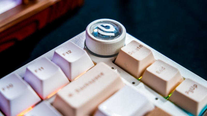 Bàn phím Leobog Hi75C PRO TM HI7510 có núm xoay đa năng