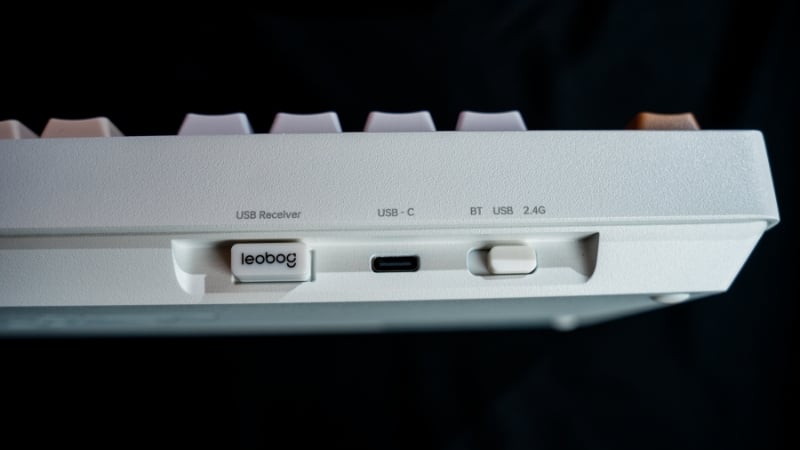 Bàn phím Leobog Hi75C PRO TM HI7510 có thể kết nối 3 mode linh hoạt