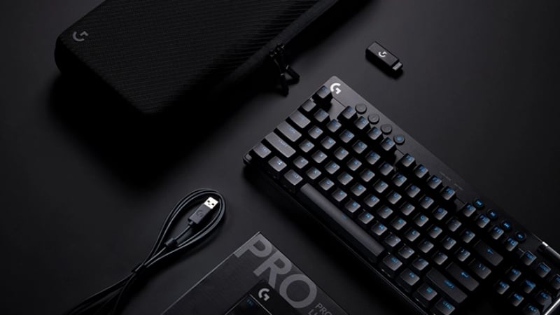 Bàn phím Logitech G Pro X TKL Light Speed Tactile Switch Black có thiết kế Tenkeyless nhỏ gọn