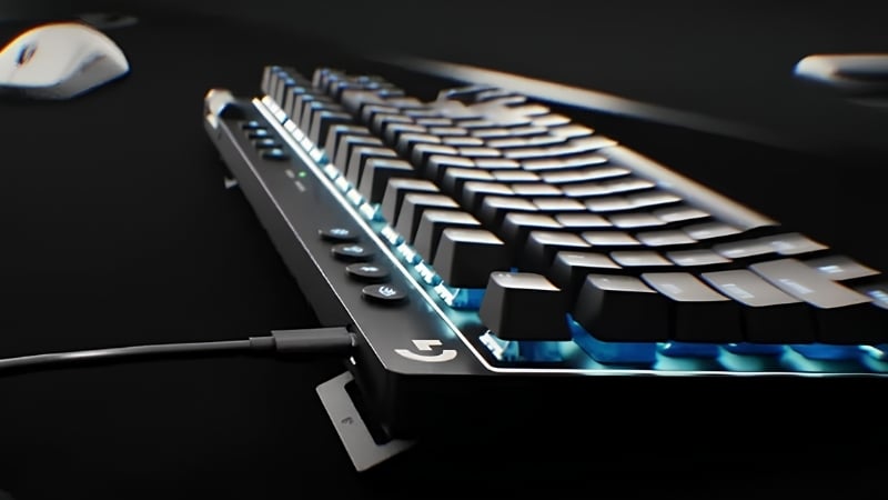 Bàn phím Logitech G Pro X TKL Light Speed Tactile Switch Black có thời lượng pin lên tới 50 giờ