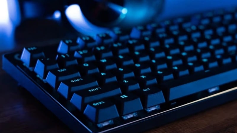 Bàn phím Logitech G Pro X TKL Light Speed Tactile Switch Black có đèn nền RGB LIGHTSYNC