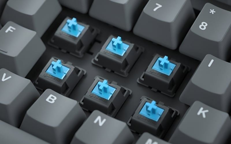 Switch clicky tạo âm thanh lớn khi gõ, không phù hợp với&nbsp;người cần&nbsp;môi trường yên tĩnh