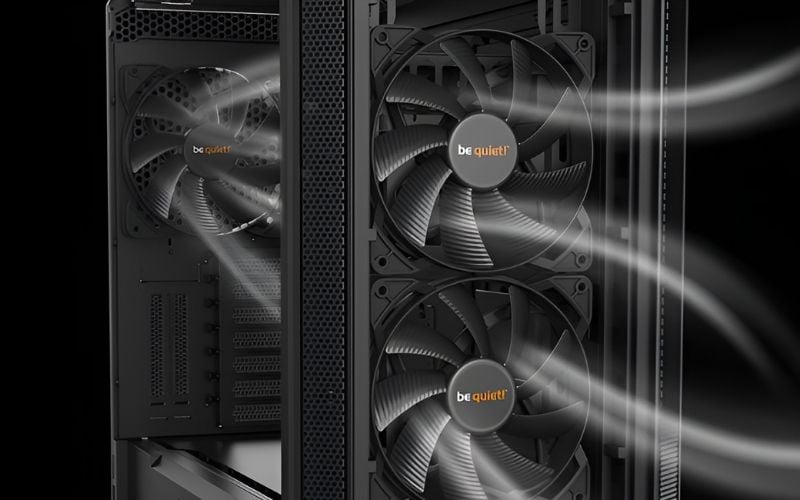 Case mặt lưới cho luồng gió tốt, giúp tản nhiệt hiệu quả hơn so với mặt kính kín