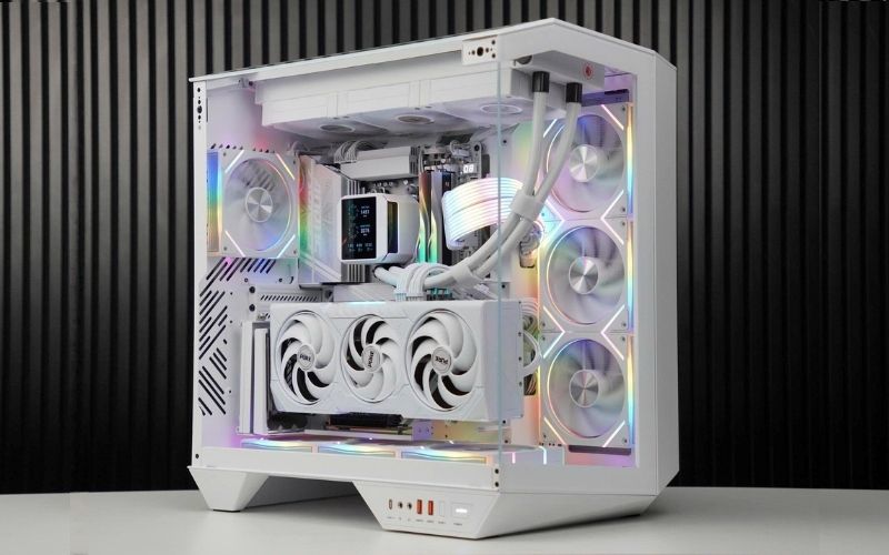 Mặt kính cường lực trên vỏ case giúp&nbsp;tăng độ thẩm mỹ cho bộ PC