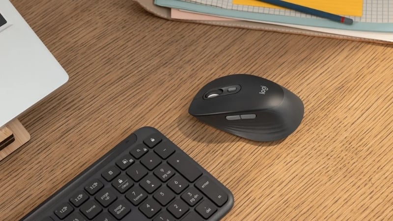 Chuột Logitech Signature Comfort M840 L Graphite có cảm biến Pluto ONE