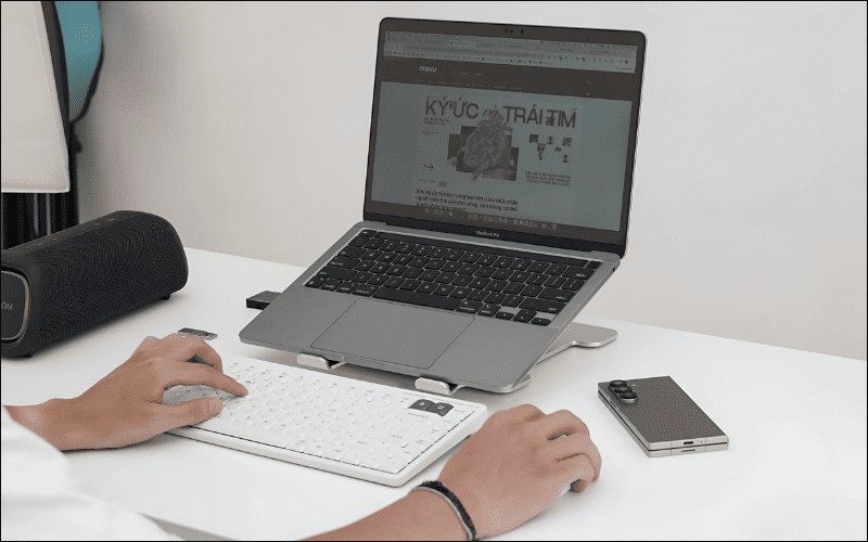 Mua bàn phím rời có thể kéo thêm các phụ kiện khác làm tăng chi phí setup