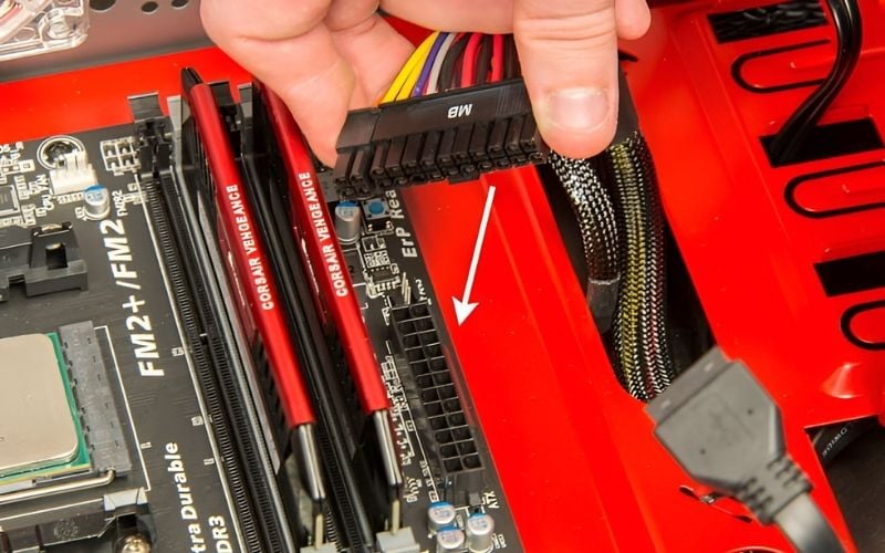 Xác định đúng khe RAM máy tính trước khi lắp RAM vào