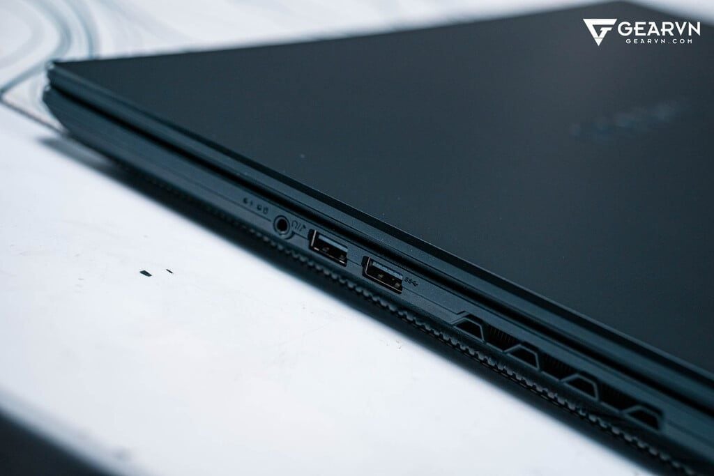 GEARVN - Laptop gaming Gigabyte A16 CMHI2VN894SH