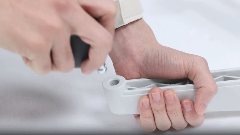 Ghế công thái học Sihoo M77C Xám sử dụng bánh xe xoay 360 độ