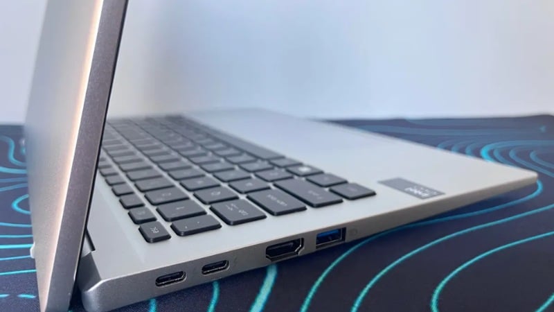 Acer Swift&nbsp;&nbsp;Go 14 được trang bị nhiều cổng kết nối hiện đại