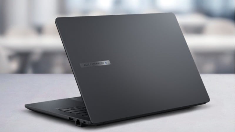 ASUS ExpertBook B1 sở hữu thiết kế thanh lịch