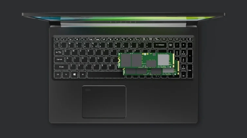 Laptop gaming Acer Aspire 7 A715 59G 79XF được trang bị RAM 16GB DDR4