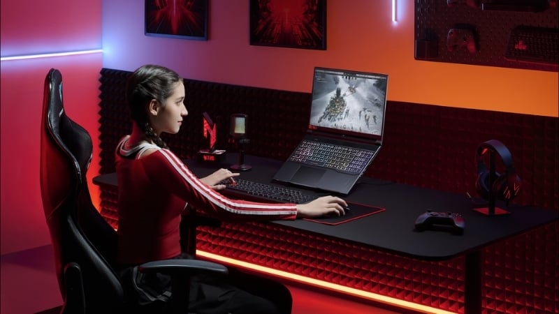 Laptop Acer Nitro ProPanel ANV16S-71-58WQ có RAM 32GB DDR5