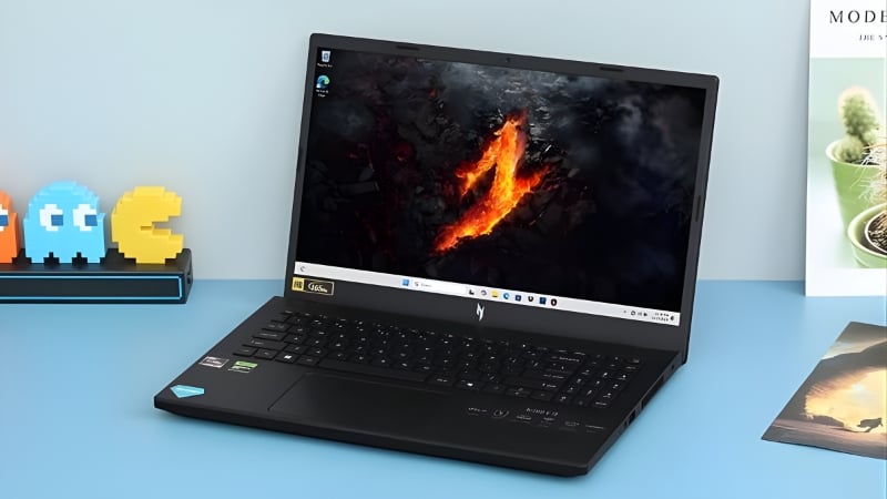 Laptop gaming Acer Nitro V 15 ANV15 41 R2UP có viên pin 57Wh kết nối hiện đại