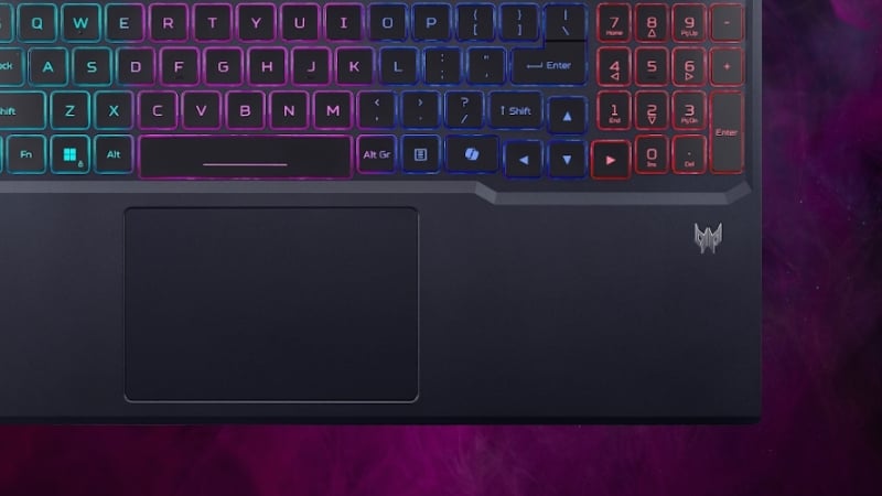 Laptop Acer Predator Helios Neo 16 PHN16 I31 50H7 có lưu trữ SSD NVMe