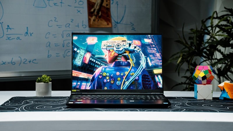 Laptop gaming Acer Predator Helios được trang bị con chíp Ultra 7 255HX