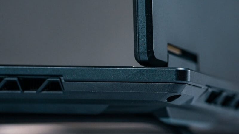 Laptop Gigabyte A16 CVHI3MY893SH có thiết kế hiện đại