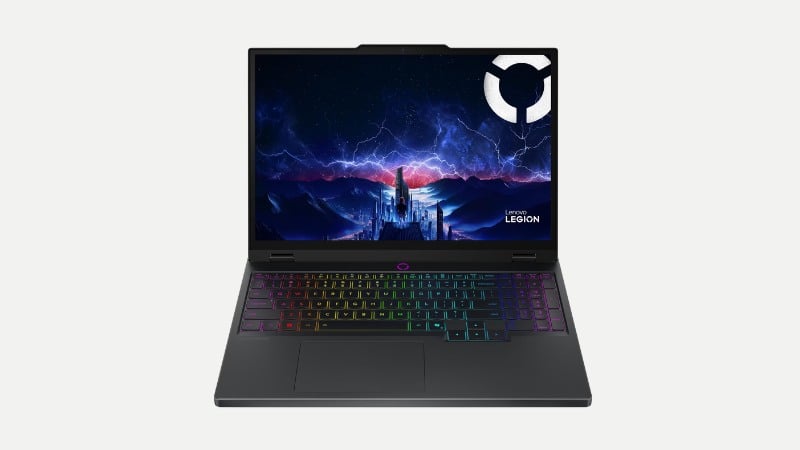 Khả năng hiển thị hình ảnh của máy được nâng tầm nhờ card đồ họa rời NVIDIA GeForce RTX 5050