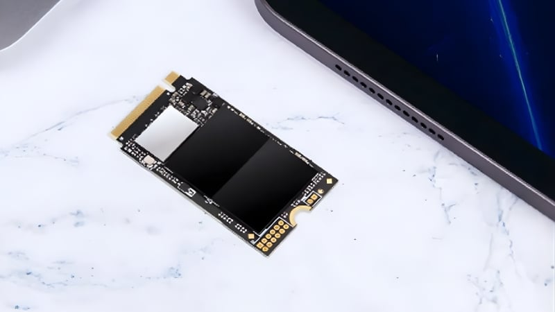 Laptop Lenovo LOQ 15ARP10E 83S0004FVN có lưu trữ SSD siêu tốc