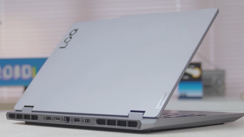 Laptop Lenovo LOQ 15IRX9 83DV013PVN được trang bị hệ thống tản nhiệt tiên tiến