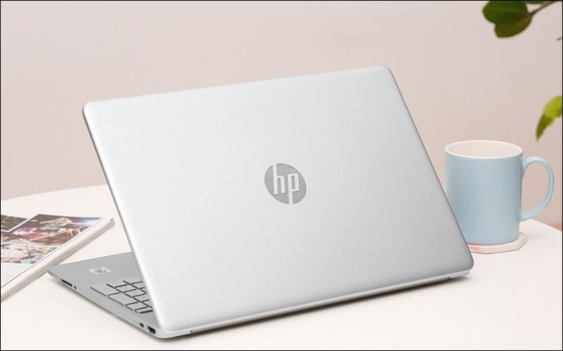 Laptop phân khúc này sở hữu thiết kế tinh tế, phù hợp khi di chuyển hằng ngày