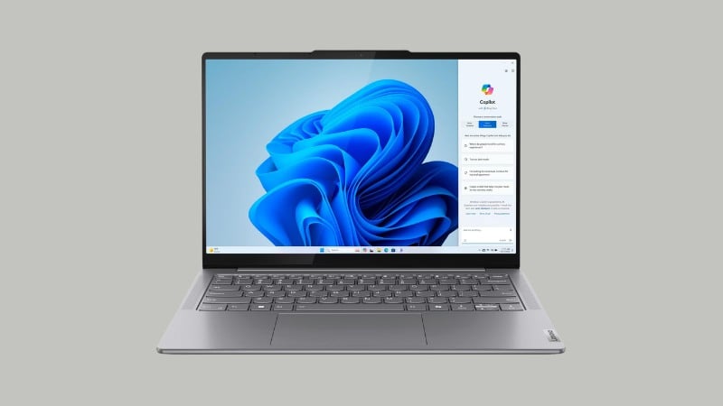 Laptop Lenovo Yoga Slim 7 14IMH9 sở hữu thiết kế tinh tế