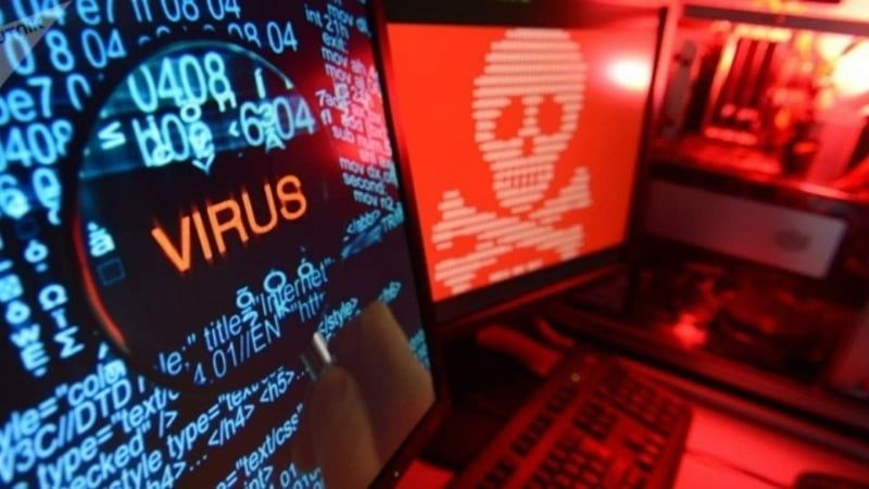 Virus, spyware, và các phần mềm độc hại khác có thể làm hỏng hệ thống