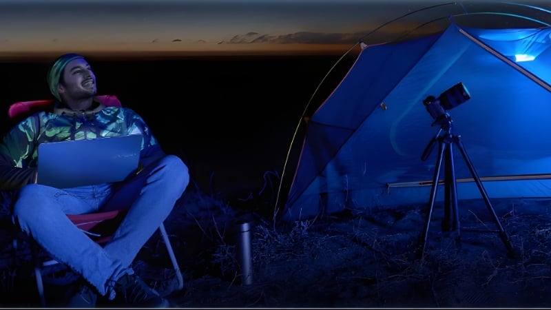 Laptop MSI Prestige 14 Flip AI+ D3MTG-021VN có màn hình OLED