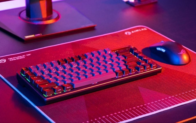 Lót chuột Asus thường sở hữu thiết kế mạnh mẽ, đậm chất gaming