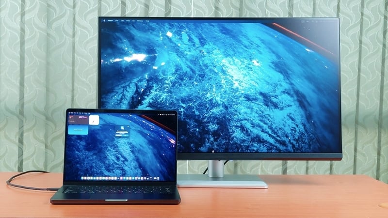 Màn hình BenQ MA320U hiển thị rộng rãi trên màn hình 4k