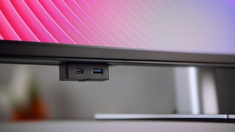 Màn hình Dell UltraSharp U4323QE có kết nối đa dạng