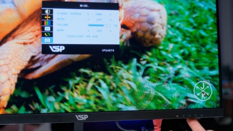 Màn hình VSP IP2408SG có độ sáng 300 nits